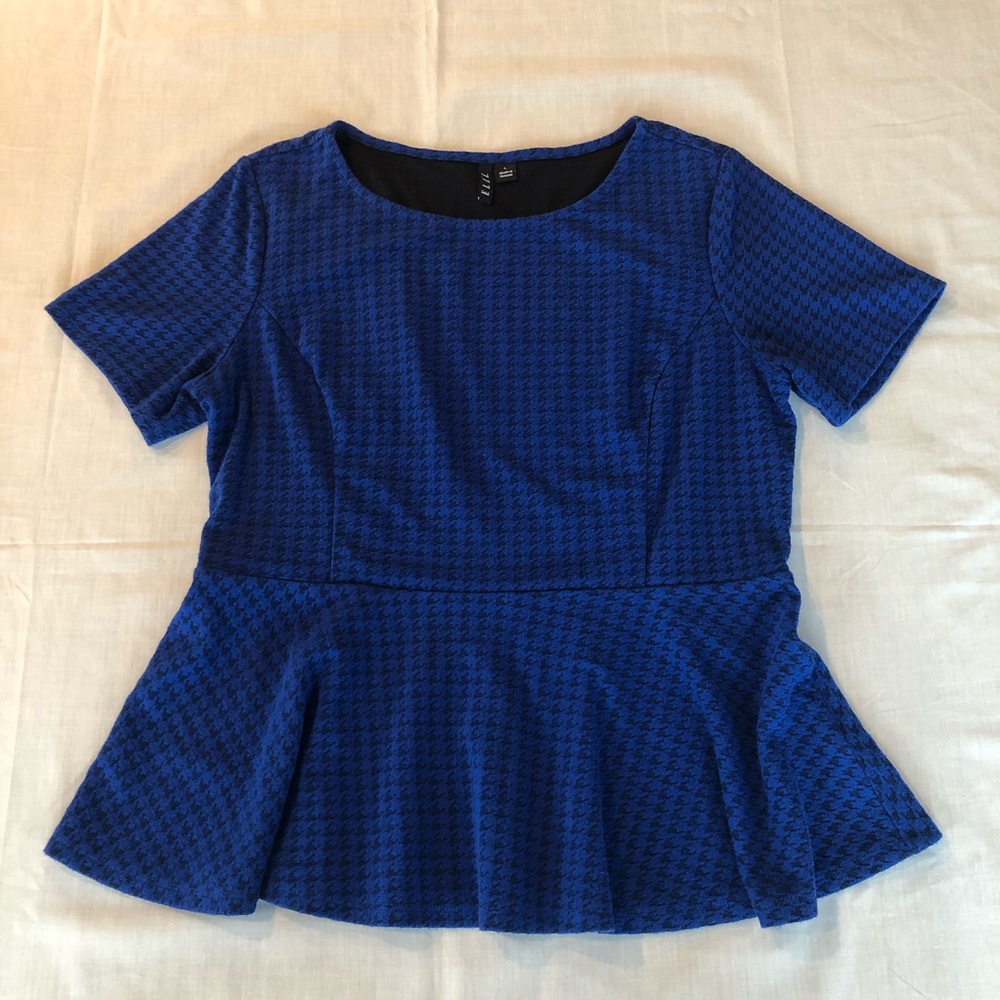 Peplum Houndstooth Top